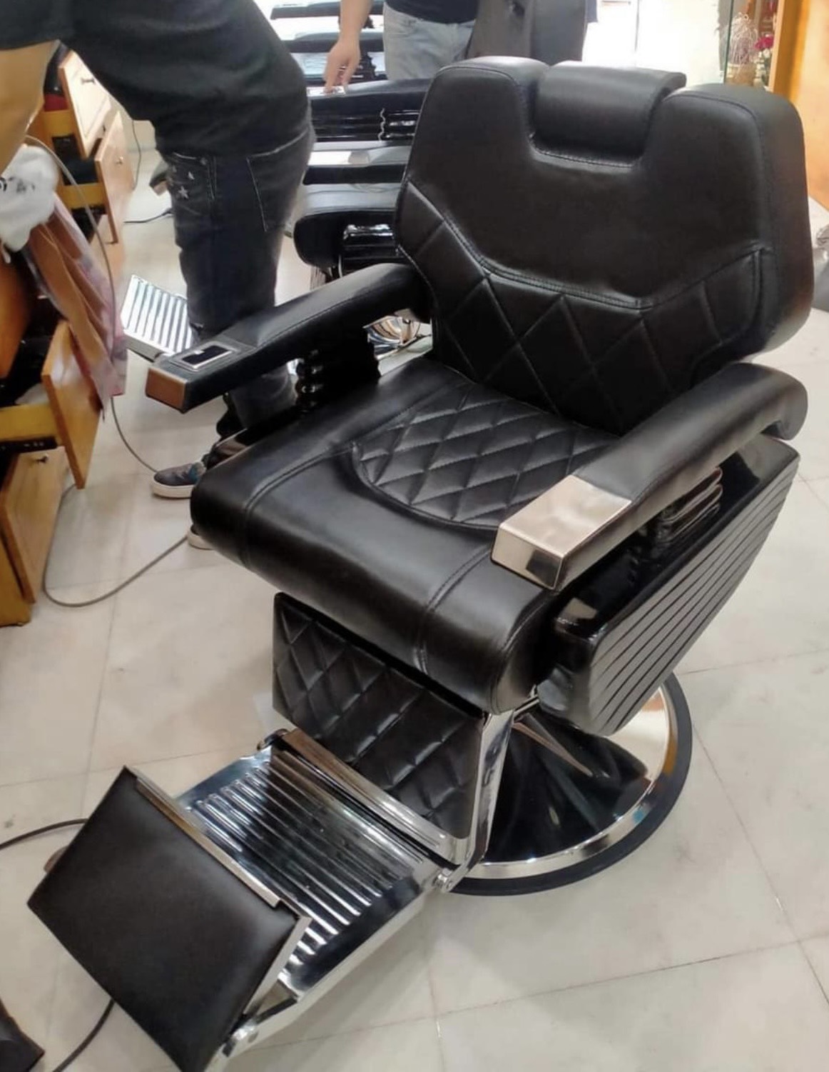 Ghế cắt tóc nam Barber cũ Hải Phòng BBS-527 và BBS-534