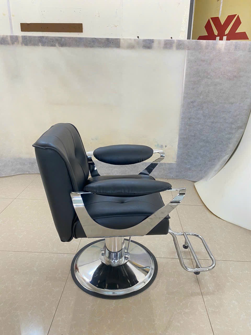 Ghế Cắt Tóc Cho Tiệm Nữ BY499B - Mẫu ghế cắt tóc cho tiệm nữ BY499B| Máy  Kẹp Tóc